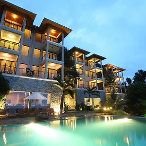 Hotel Randholee &